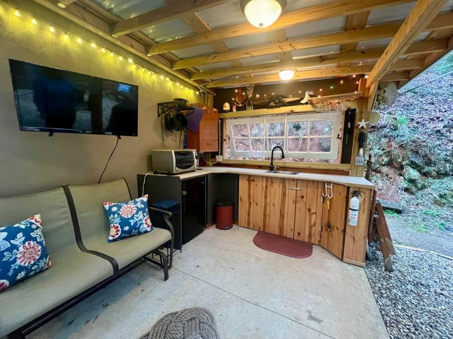 Private Mtn Love Shack W/ Fast Wifi, Bbq & View Franklin Exterior foto